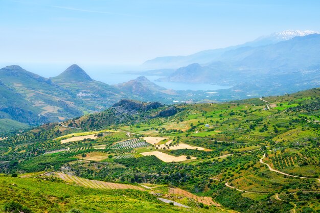 Vista aérea de la isla de creta en grecia