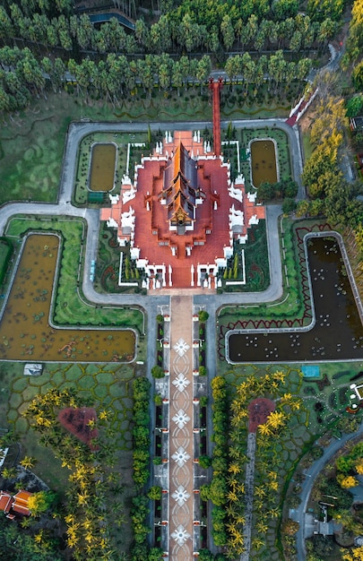Vista aérea del jardín botánico y pabellón Royal Park Rajapruek en Chiang Mai Tailandia