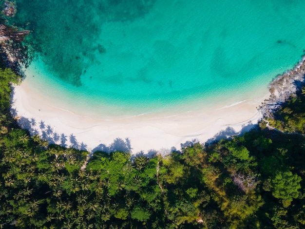 Vista aérea del mar de playa Phuket Tailandia