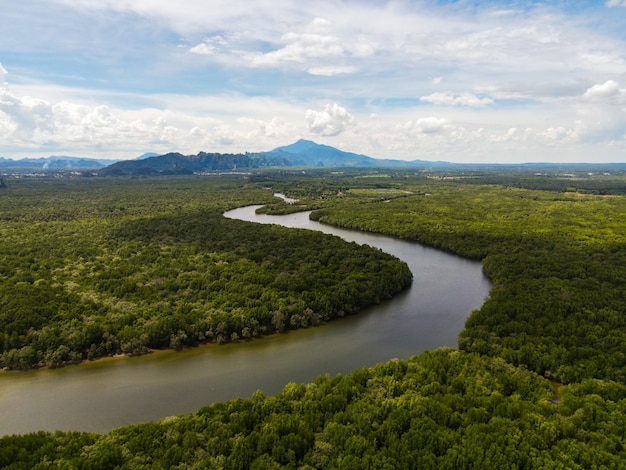 Vista aérea del mar en el sur de Tailandia