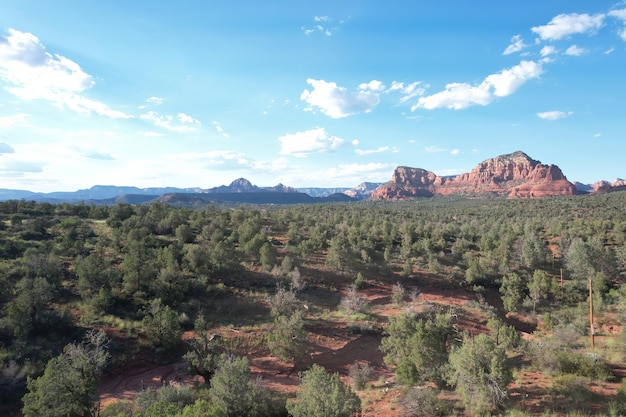 Vista aérea de las montañas en Sedona