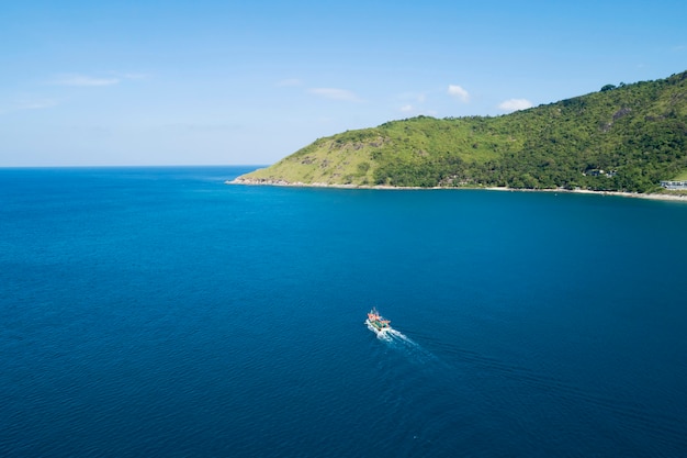 Vista aérea, paisagem, paisagem, seascape, zangão, tiro, de, mar, phuket, ilha, ásia, tailandia