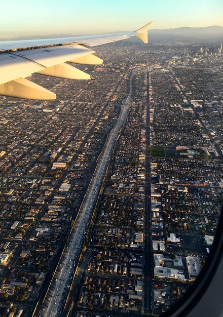 Foto vista aérea del paisaje urbano contra el cielo