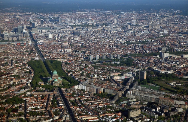 Foto vista aérea palacio real de bruselas palacio de bruselas y paisaje urbano bélgica feat museos hitos