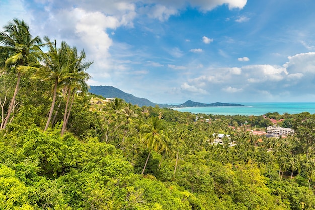 Vista aérea panorámica de la isla de Koh Samui, Tailandia