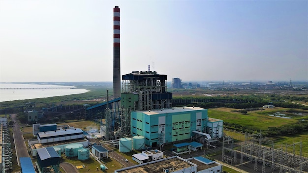 Vista aérea del proyecto de la central hidroeléctrica.