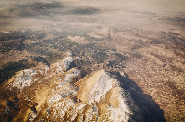 Vista aérea sobre las montañas en Turquía