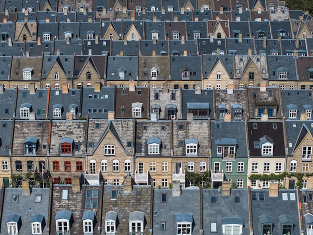 Foto vista aérea de los tejados del barrio de kartoffelraekkerne en oesterbro copenhague dinamarca