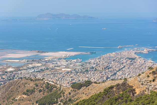 Vista aérea de Trapani en Sicilia