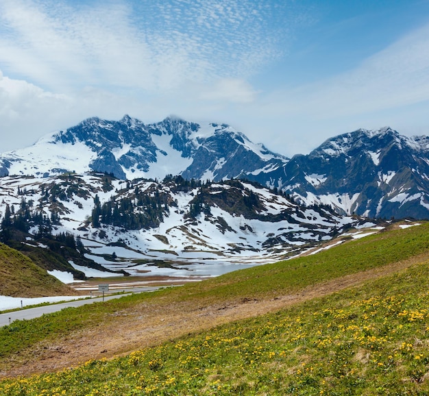 Foto vista de los alpes vorarlbergaustria