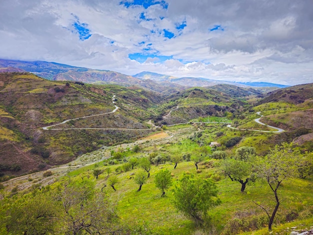 Vista de la Alpujarra y el camino a la provincia de Lobras de Granada