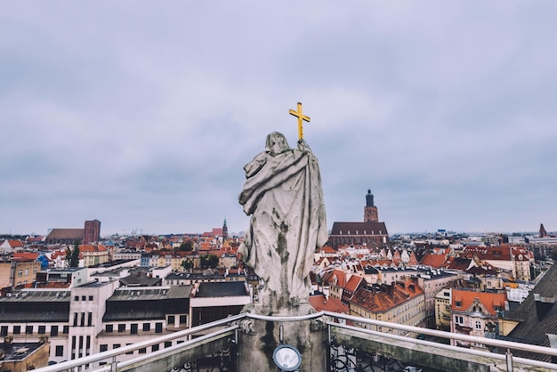 Vista alta da cidade velha de wroclaw