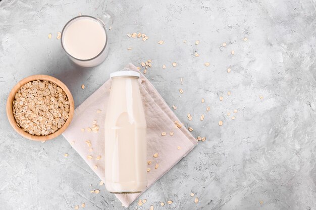 Foto vista de alto ángulo de los alimentos en la mesa