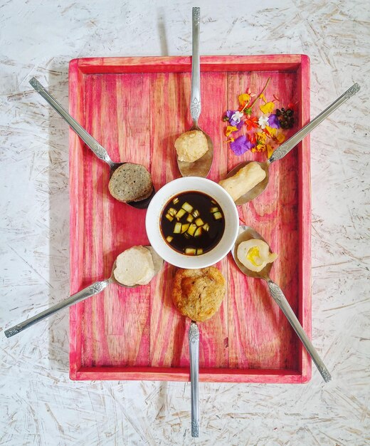 Foto vista de alto ángulo de los alimentos en la mesa