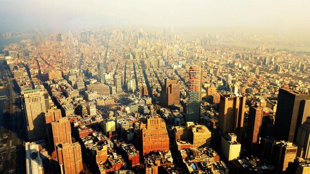 Foto vista de alto ángulo del paisaje urbano contra el cielo