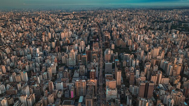 Vista de alto ángulo del paisaje urbano