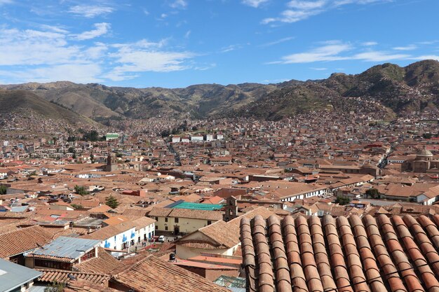 Foto vista en ángulo alto de los edificios de la ciudad