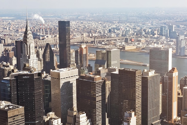 Vista en ángulo alto de los edificios de la ciudad