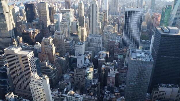 Foto vista en ángulo alto de edificios modernos en la ciudad