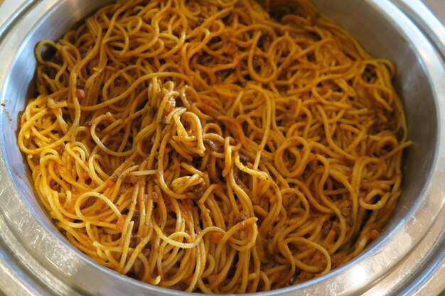 Foto vista de ángulo alto de fideos en el cuenco