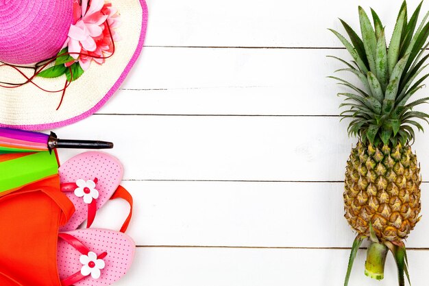 Foto vista en ángulo alto de las frutas en la mesa