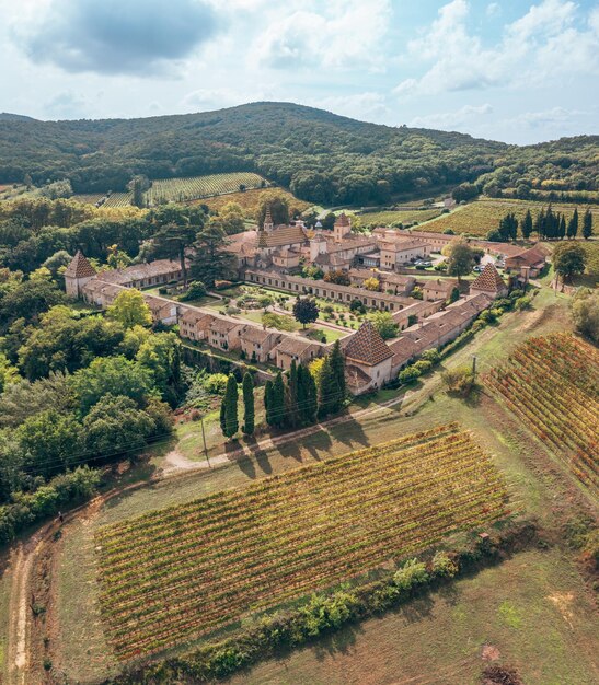 Foto vista de ángulo alto del paisaje agrícola contra el cielo