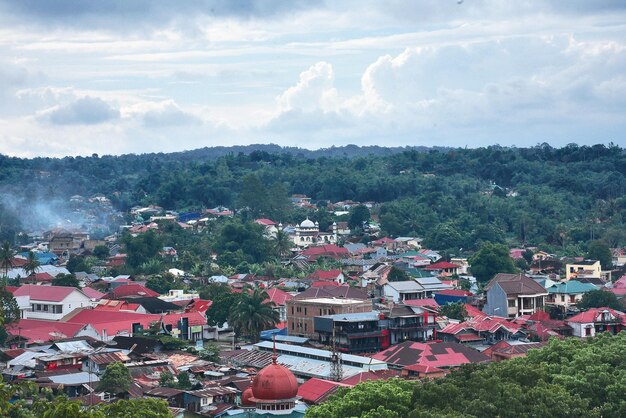 Foto vista de ángulo alto del paisaje de la ciudad contra el cielo