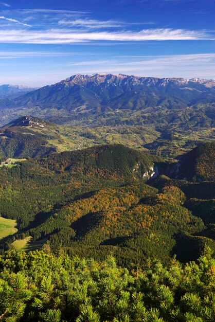 Foto vista en ángulo alto del paisaje contra el cielo