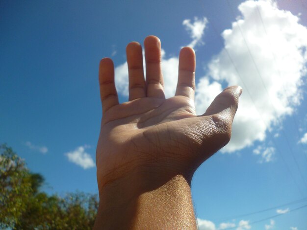 Foto vista de ángulo bajo del cielo nublado