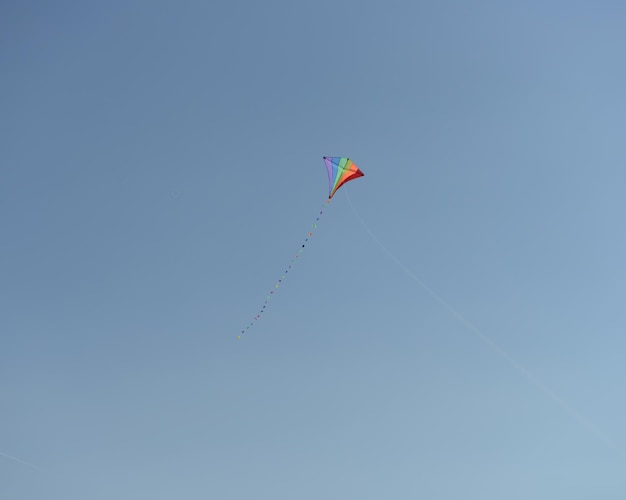 Vista desde un ángulo bajo del paracaídas