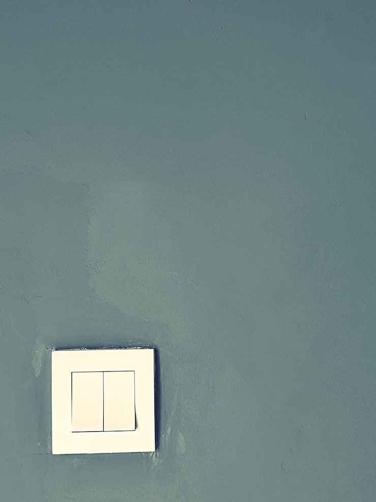 Foto vista en bajo ángulo en la pared del edificio
