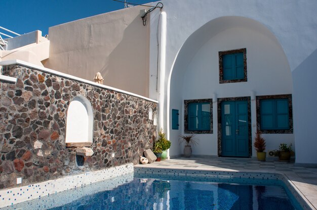 Foto vista del archipiélago griego de santorini durante el día.