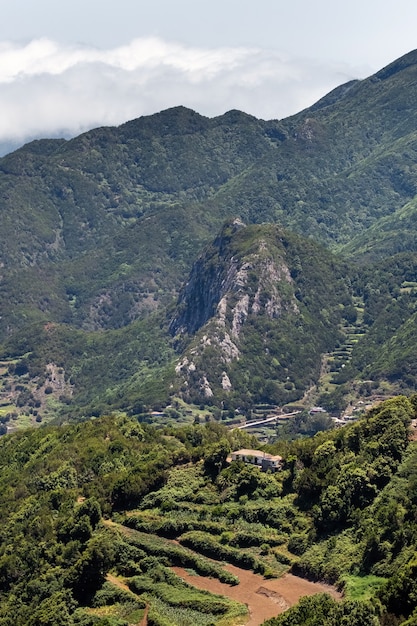 Vista às montanhas de Tenerife. Ilhas Canárias, Espanha