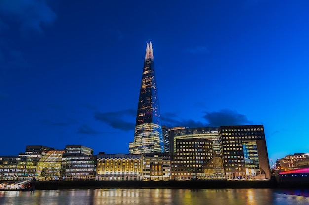 Vista del atardecer de la ciudad de Londres Reino Unido