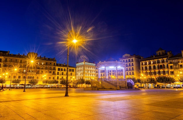 Vista del atardecer de la Plaza del Castillo Pamplona