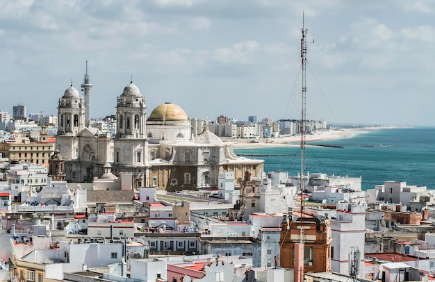 Vista de Cádiz y la costa del Océano Atlántico España