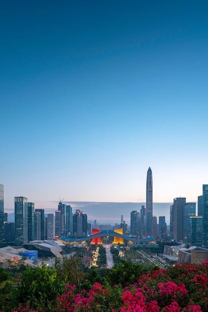 Vista de la calle del edificio Hyundai de Shenzhen