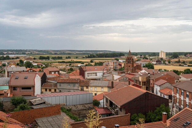 Vista del campo circundante en la ciudad de Astorga, España