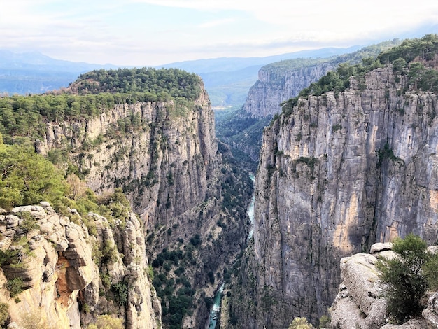 Una vista del cañón del cañón de azul