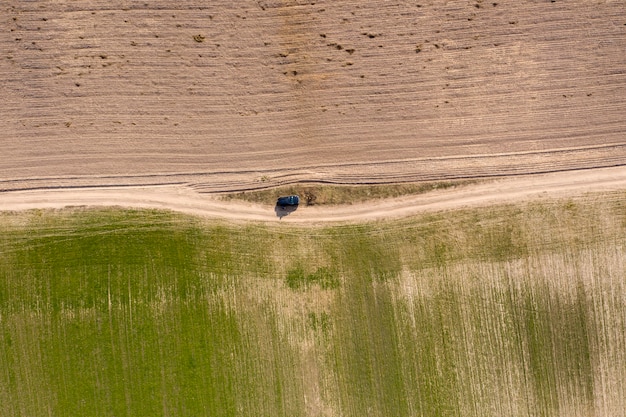 vista de la carretera rural desde arriba vista aérea