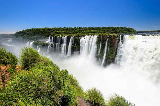 Vista de las cataratas del Iguazú desde Argentina