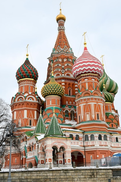 Vista de la Catedral de San Basilio en la Plaza Roja en Moscú 11 de febrero de 2022 Moscú Rusia