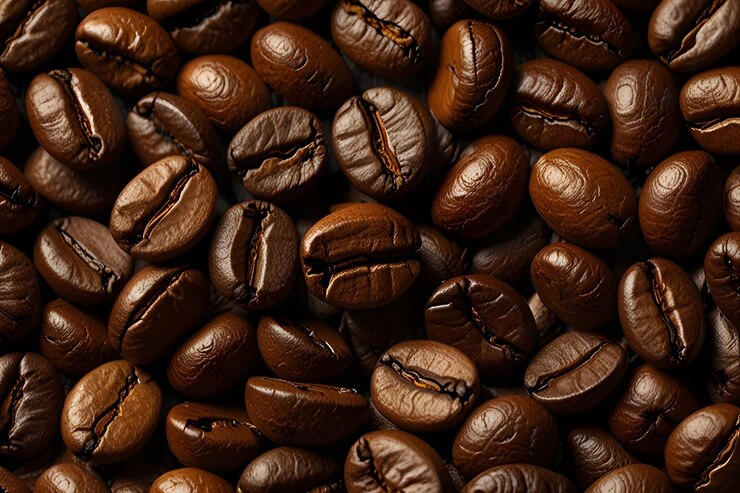 Vista de cerca de los granos de café tostados