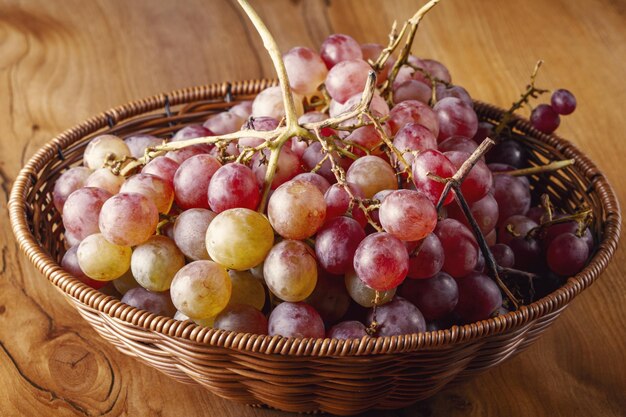 vista de cerca de uvas rojas