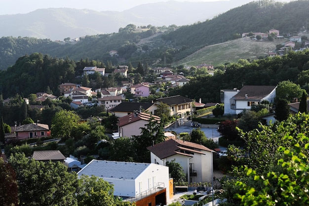 Vista de la ciudad y comuna de Nocera Umbra en la provincia de Perugia Italia