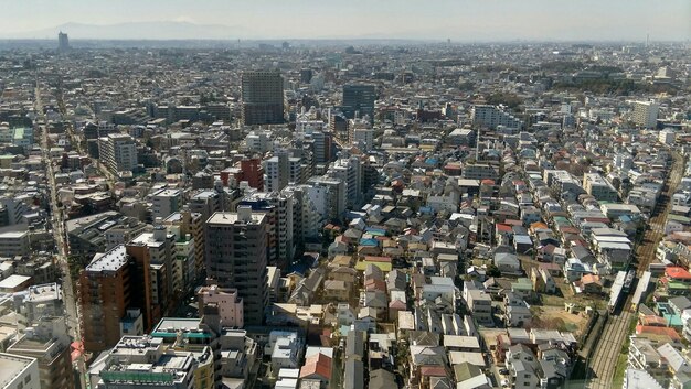 Foto vista de la ciudad contra el cielo