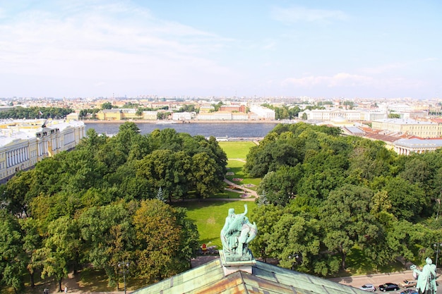 Vista de la ciudad de San Petersburgo de Rusia