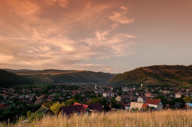 Vista de la comuna de Praid desde las colinas que la rodean
