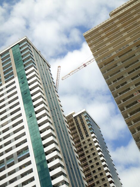 Foto vista contemporânea da fachada do arranha-céu