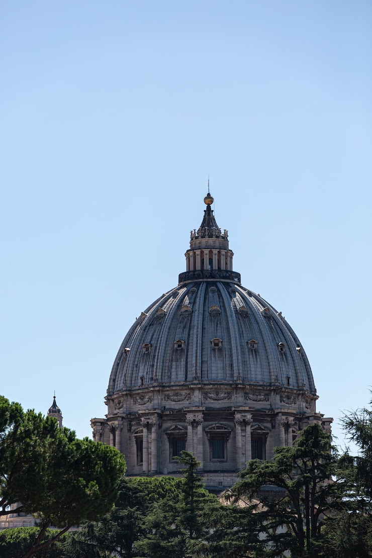 Foto vista de la cúpula de san pedro en el vaticano